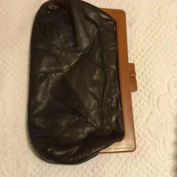 1970s vintage brown leather patchwork clutch.  Made in Hong Kong. - Picture 5 of 11